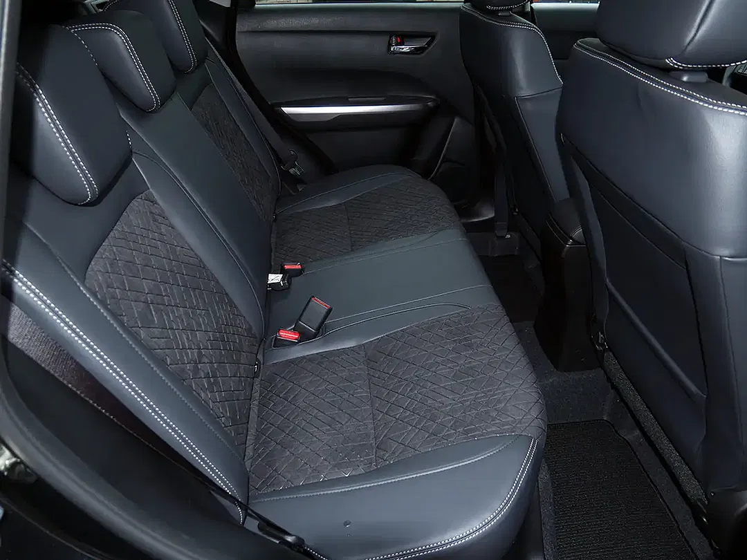 Suzuki Vitara - Thumbnail 9
