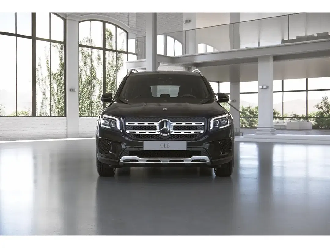Mercedes-Benz GLB 200 - Thumbnail 9