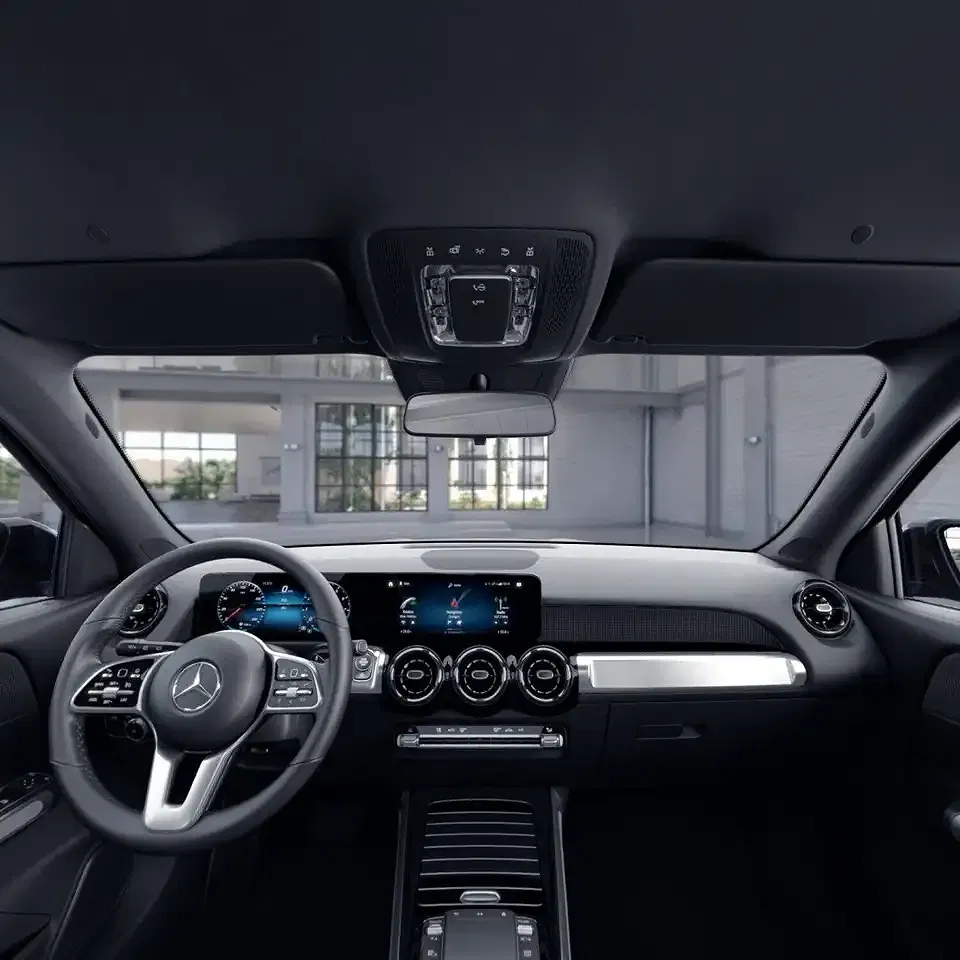Mercedes-Benz GLB 200 - Thumbnail 14
