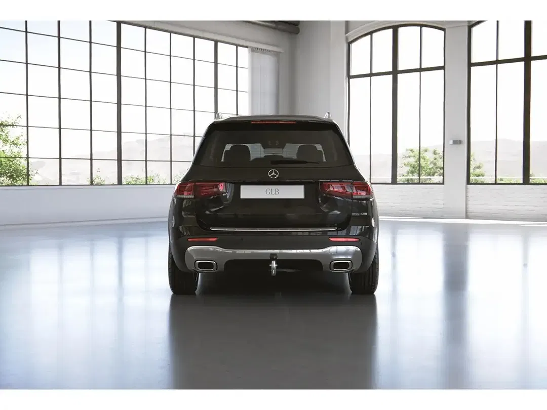 Mercedes-Benz GLB 200 - Thumbnail 5