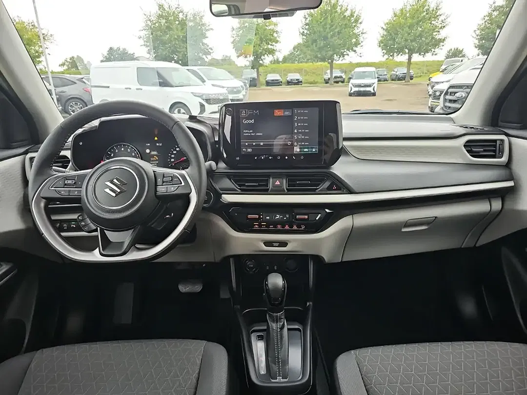 Suzuki Swift - Thumbnail 11