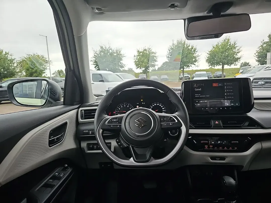 Suzuki Swift - Thumbnail 14