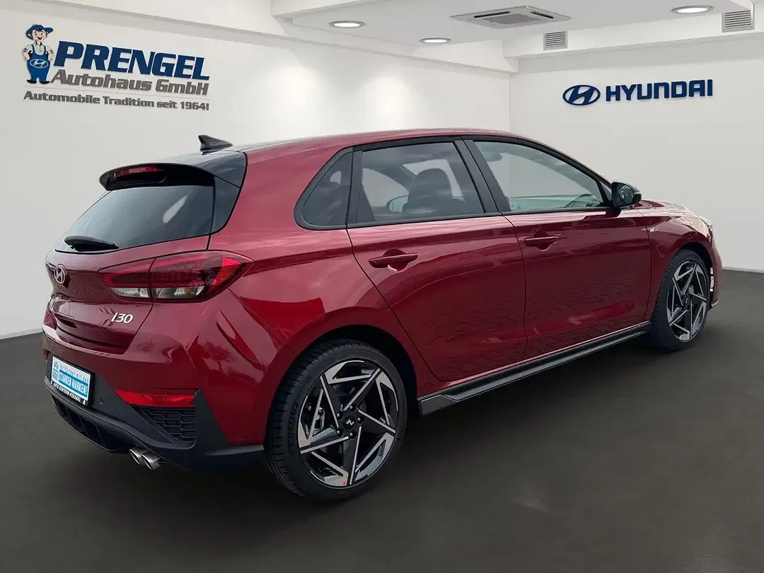 Hyundai i30 - Thumbnail 3