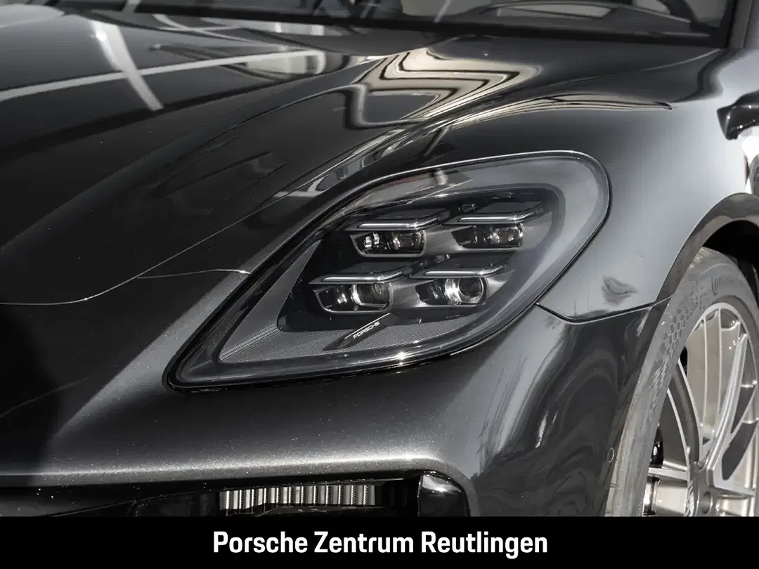 Porsche Panamera - Thumbnail 12