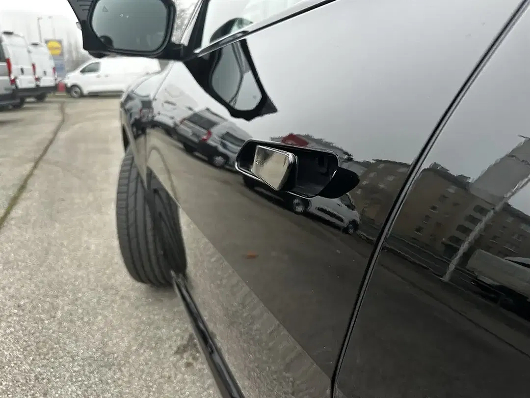 Kia EV6 - Thumbnail 5