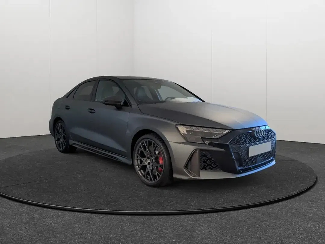 Audi RS3 - Thumbnail 2