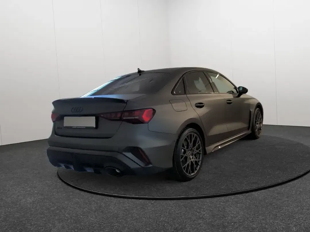 Audi RS3 - Thumbnail 4