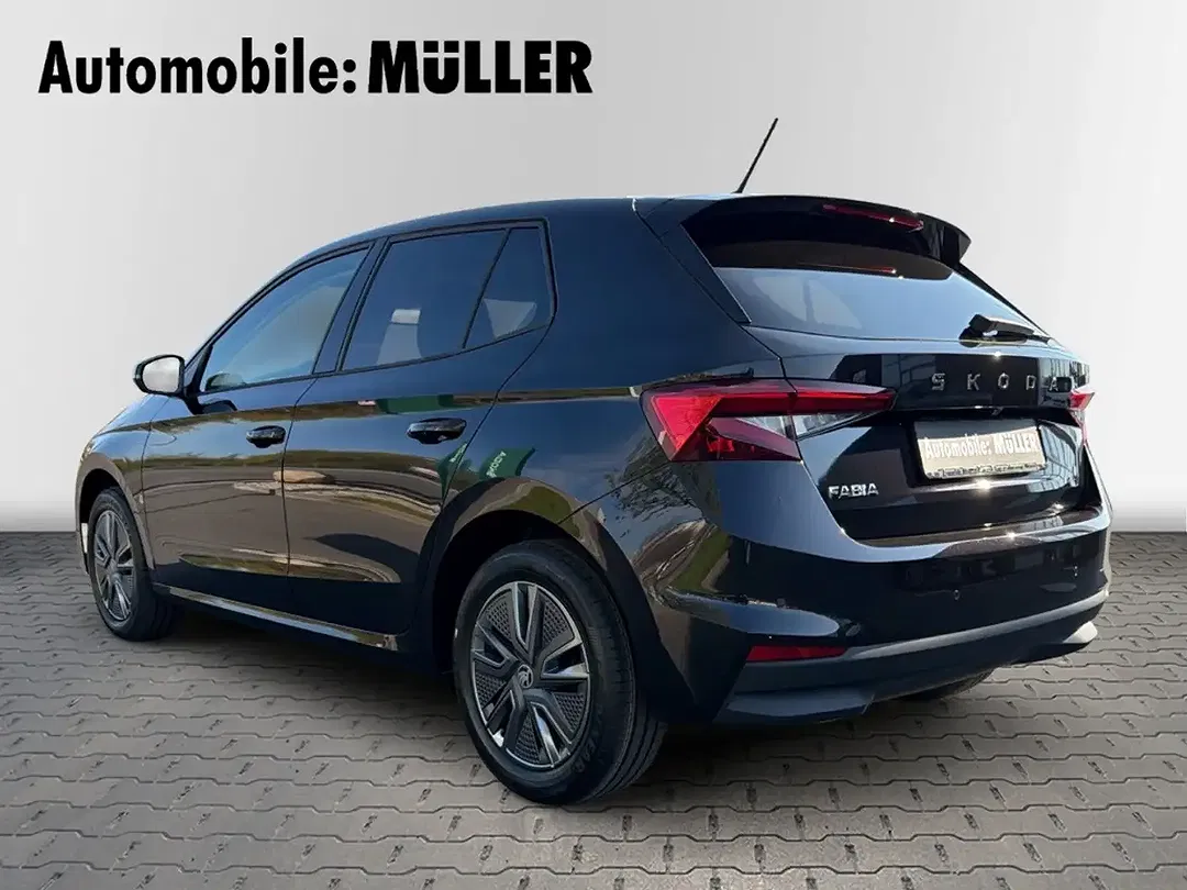 Skoda Fabia - Thumbnail 6