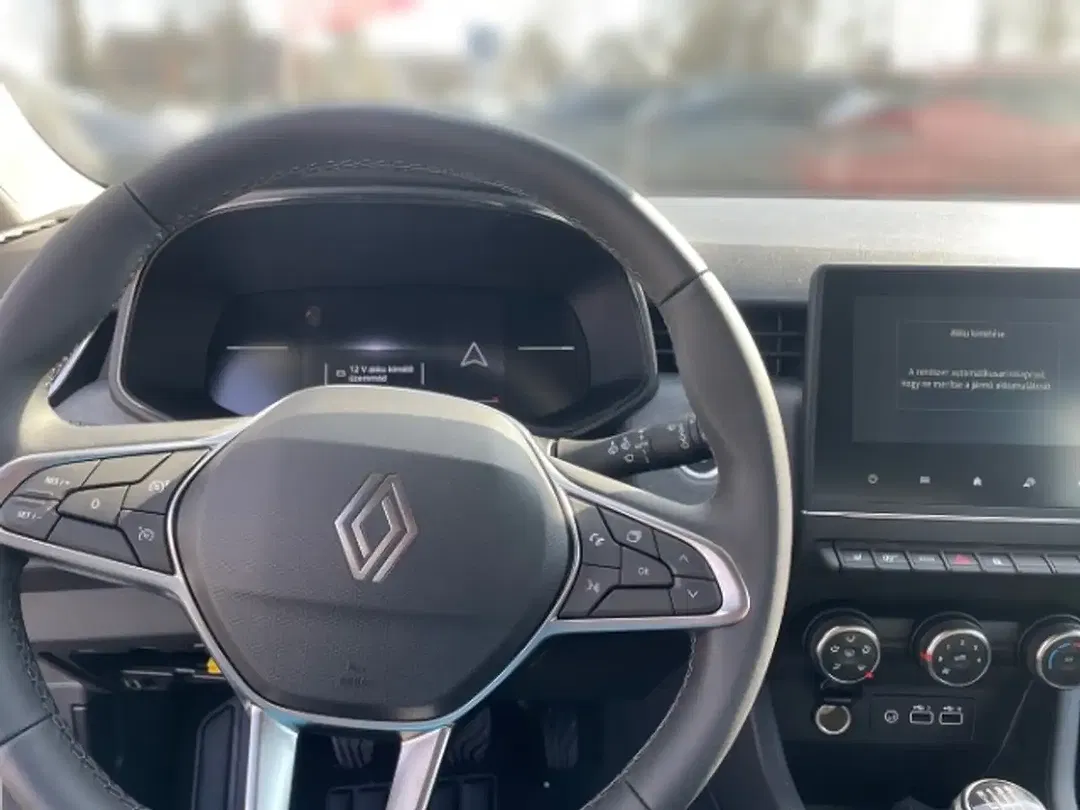Renault Clio - Thumbnail 8