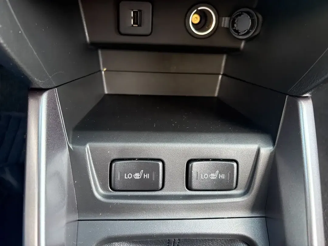 Suzuki Vitara - Thumbnail 12