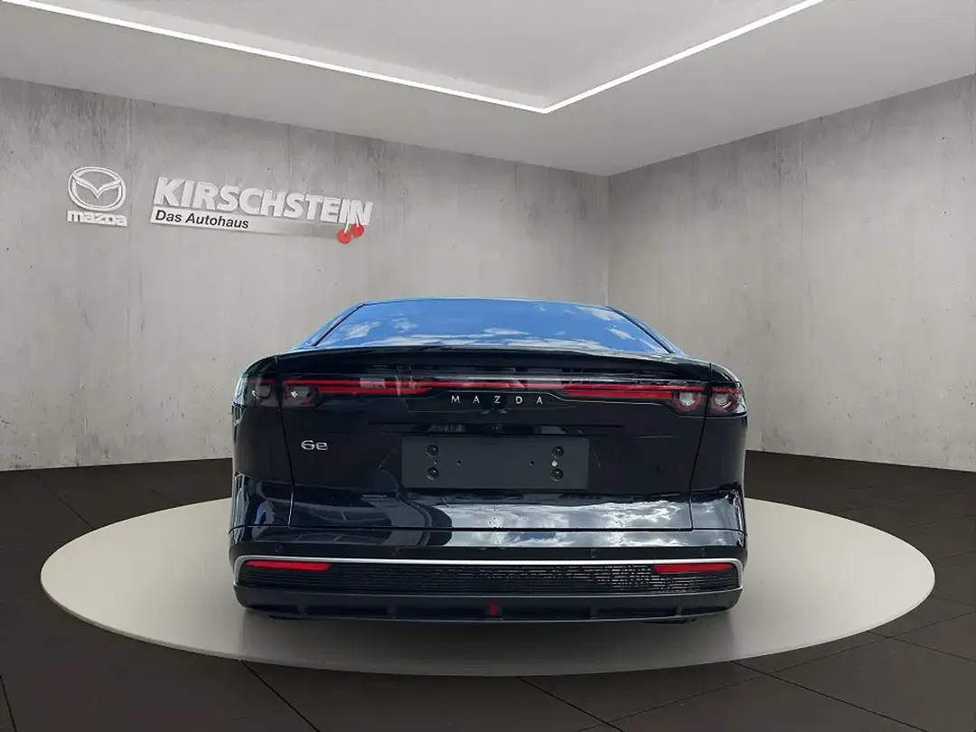 Mazda 6e - Thumbnail 4