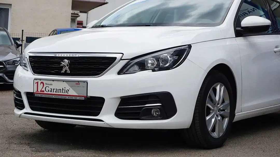Peugeot 308 - Thumbnail 5
