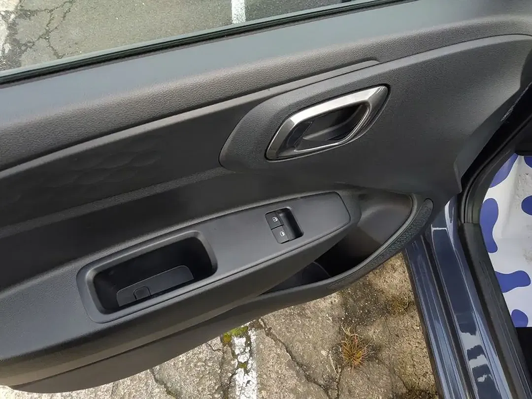 Hyundai i10 - Thumbnail 17