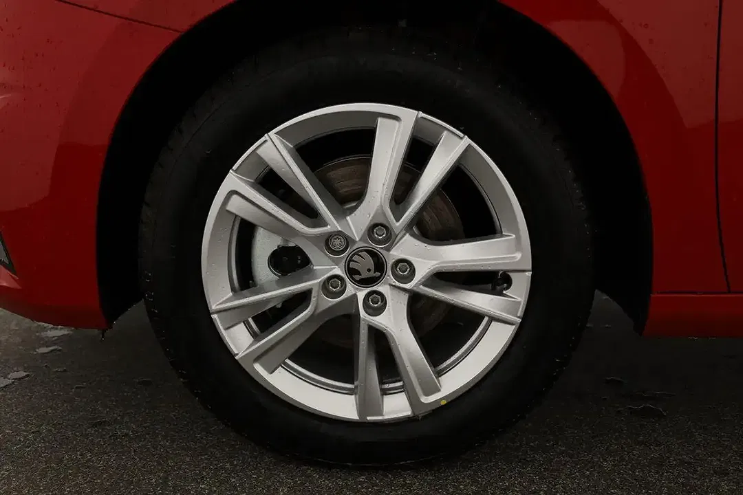 Skoda Fabia - Thumbnail 13