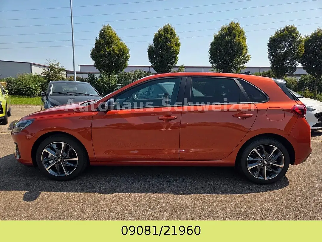 Hyundai i30 - Thumbnail 2