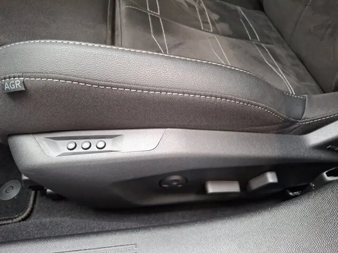 Opel Astra - Thumbnail 8