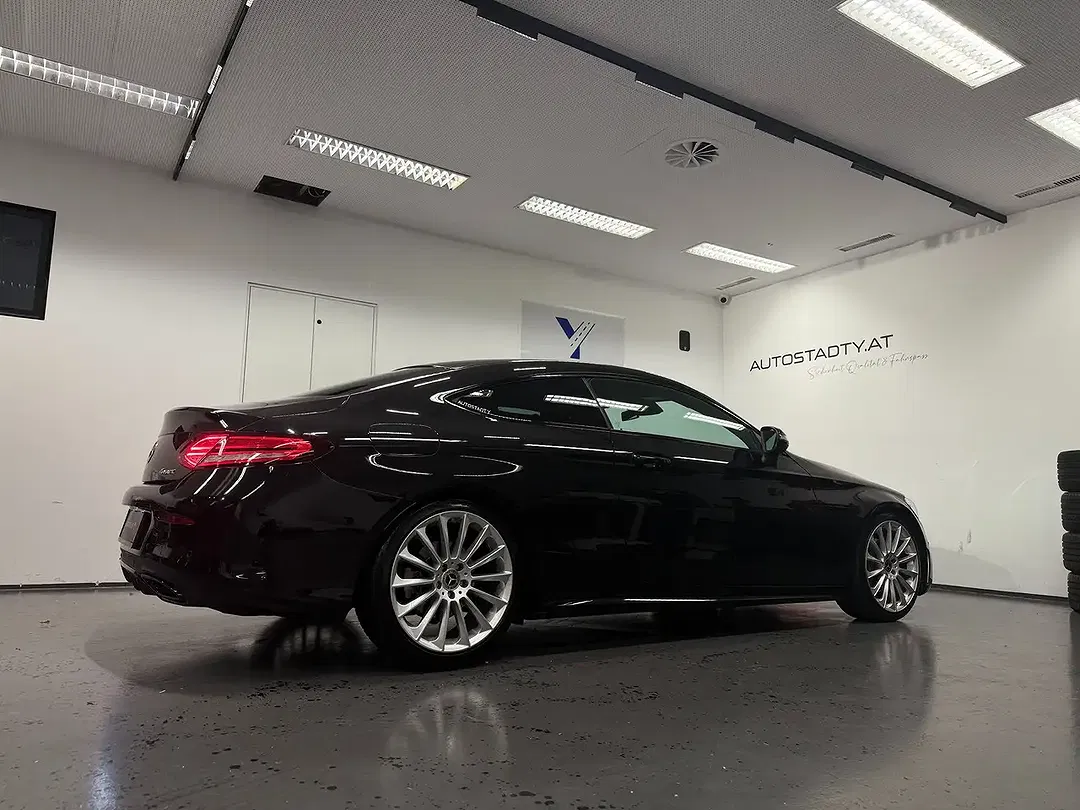 Mercedes-Benz C 220 - Thumbnail 10