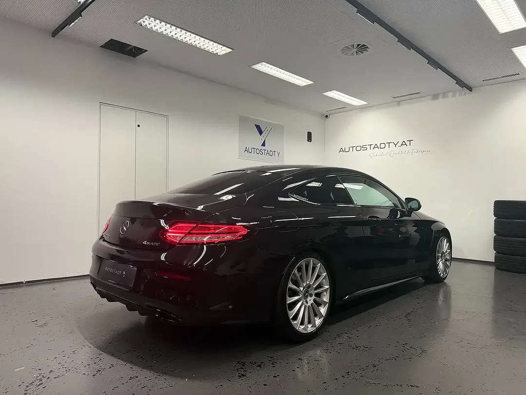 Mercedes-Benz C 220 - Thumbnail 12
