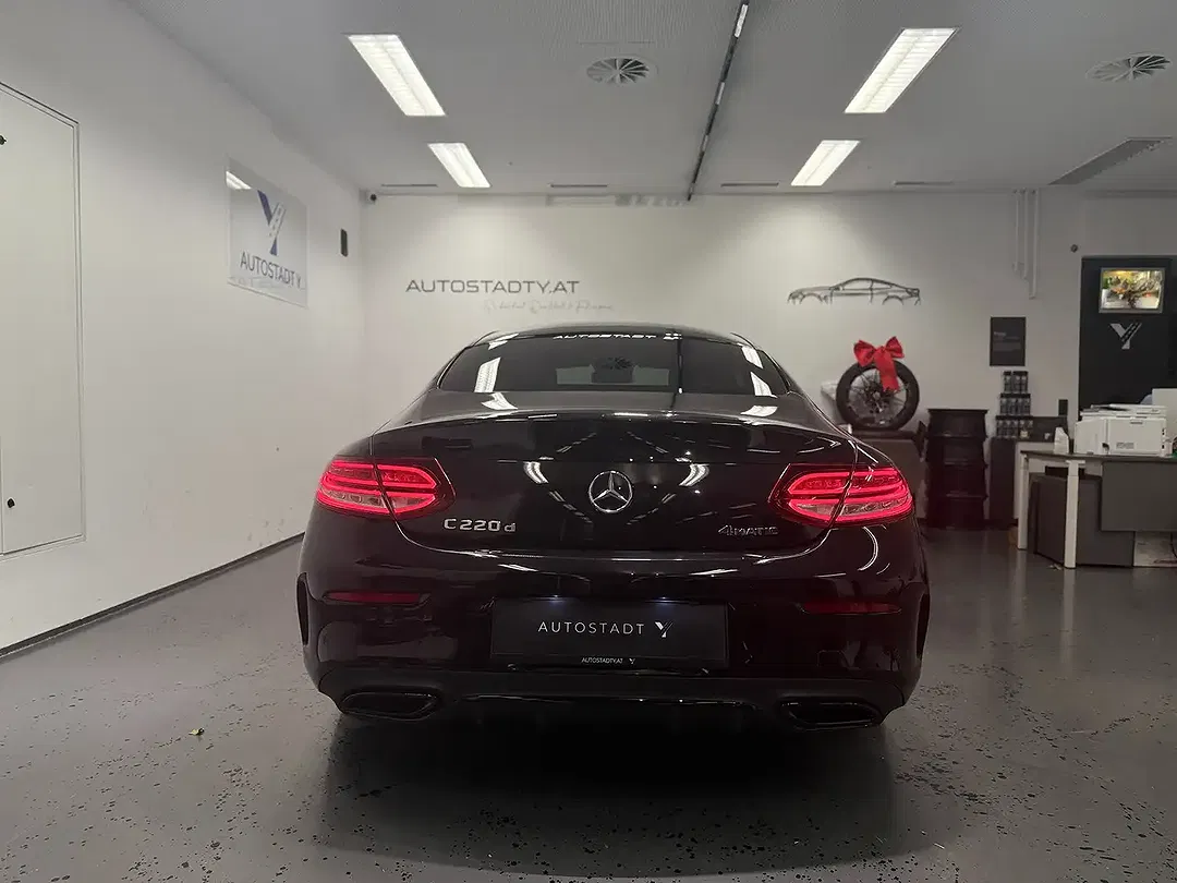 Mercedes-Benz C 220 - Thumbnail 14