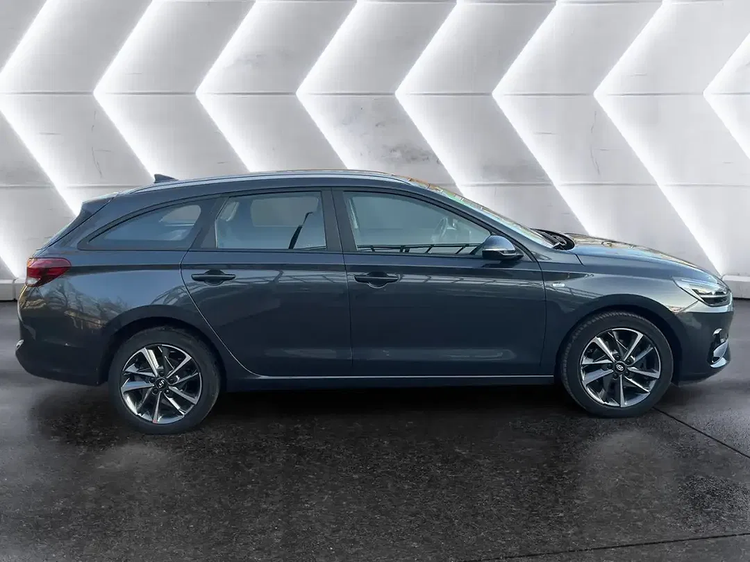 Hyundai i30 - Thumbnail 9