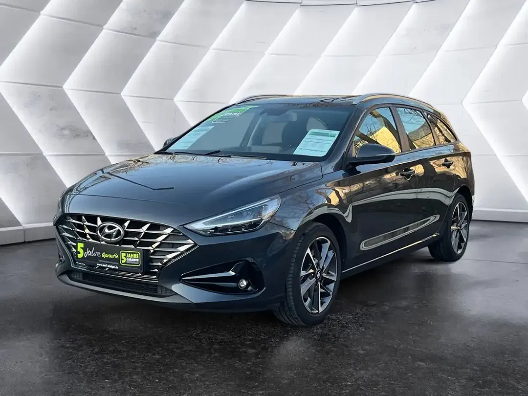 Hyundai i30 - Thumbnail 1