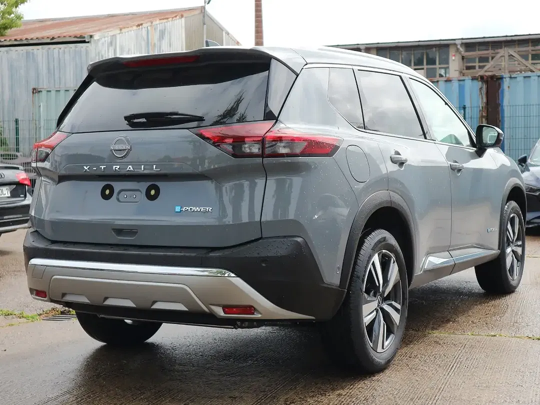 Nissan X-Trail - Thumbnail 6