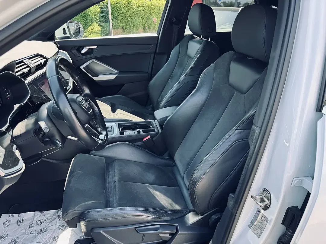 Audi Q3 - Thumbnail 3