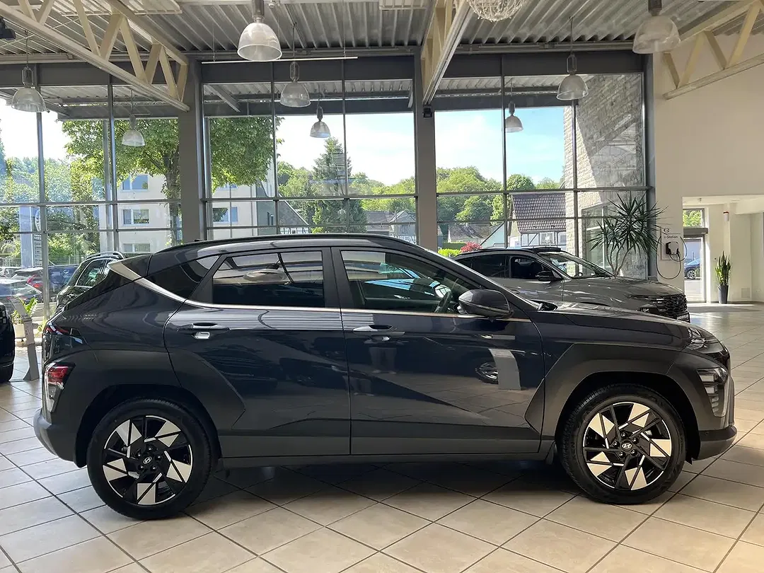 Hyundai KONA - Thumbnail 2