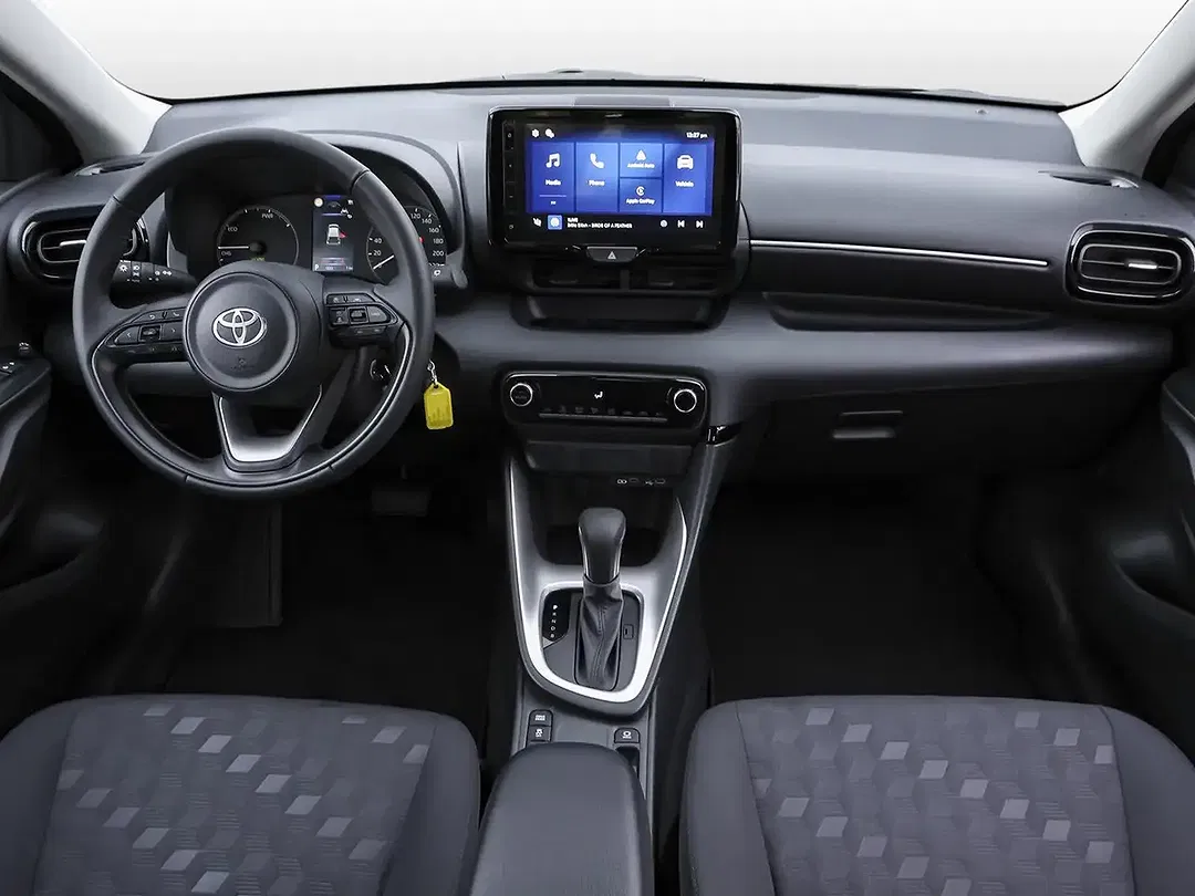Toyota Yaris - Thumbnail 8