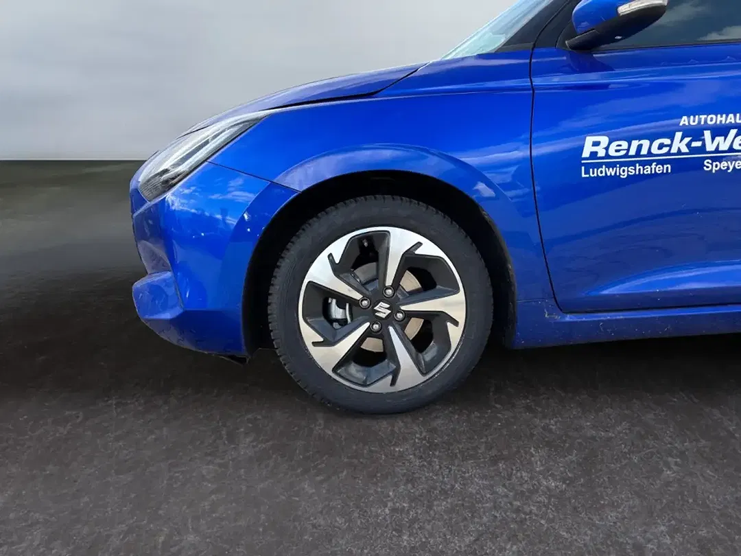 Suzuki Swift - Thumbnail 14