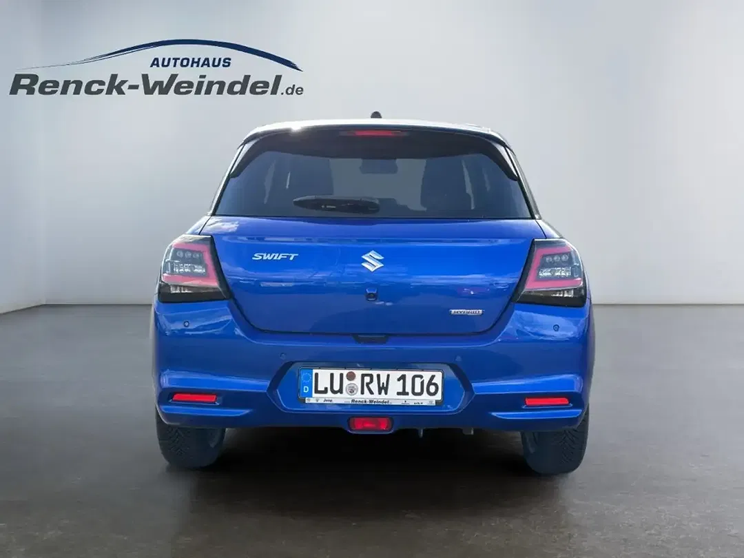 Suzuki Swift - Thumbnail 4