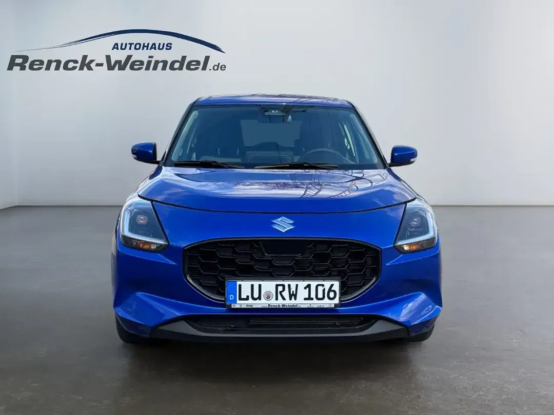 Suzuki Swift - Thumbnail 8