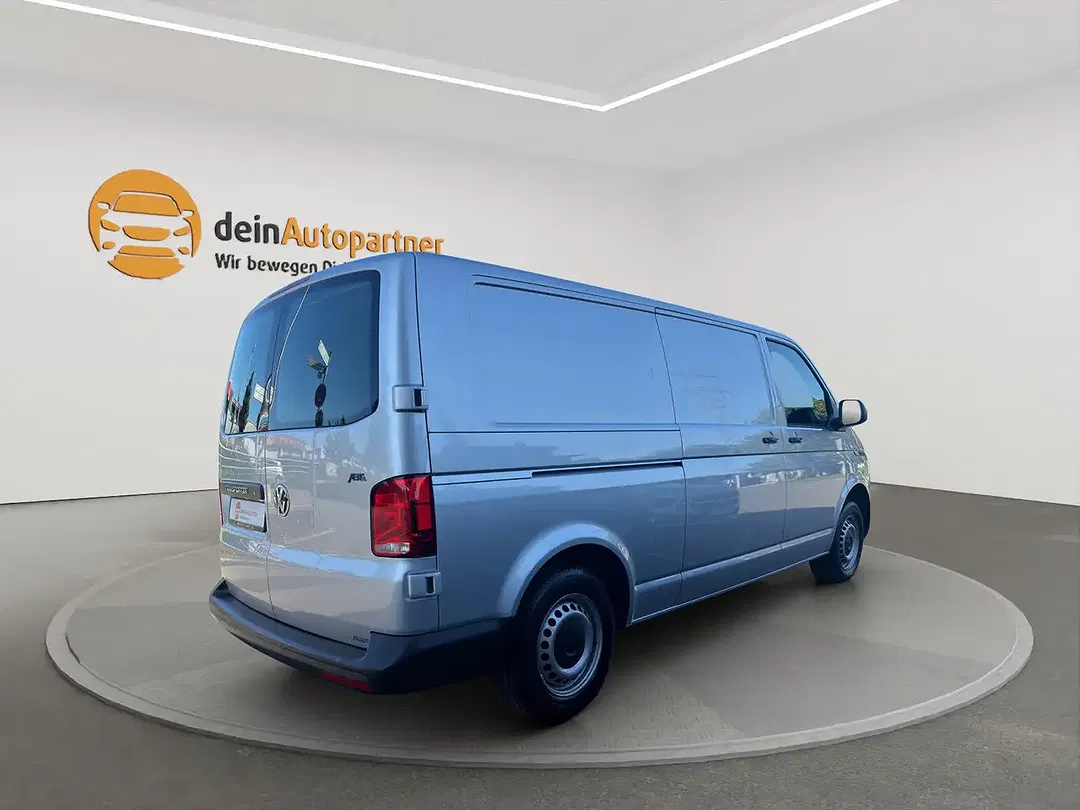 Volkswagen Transporter - Thumbnail 4