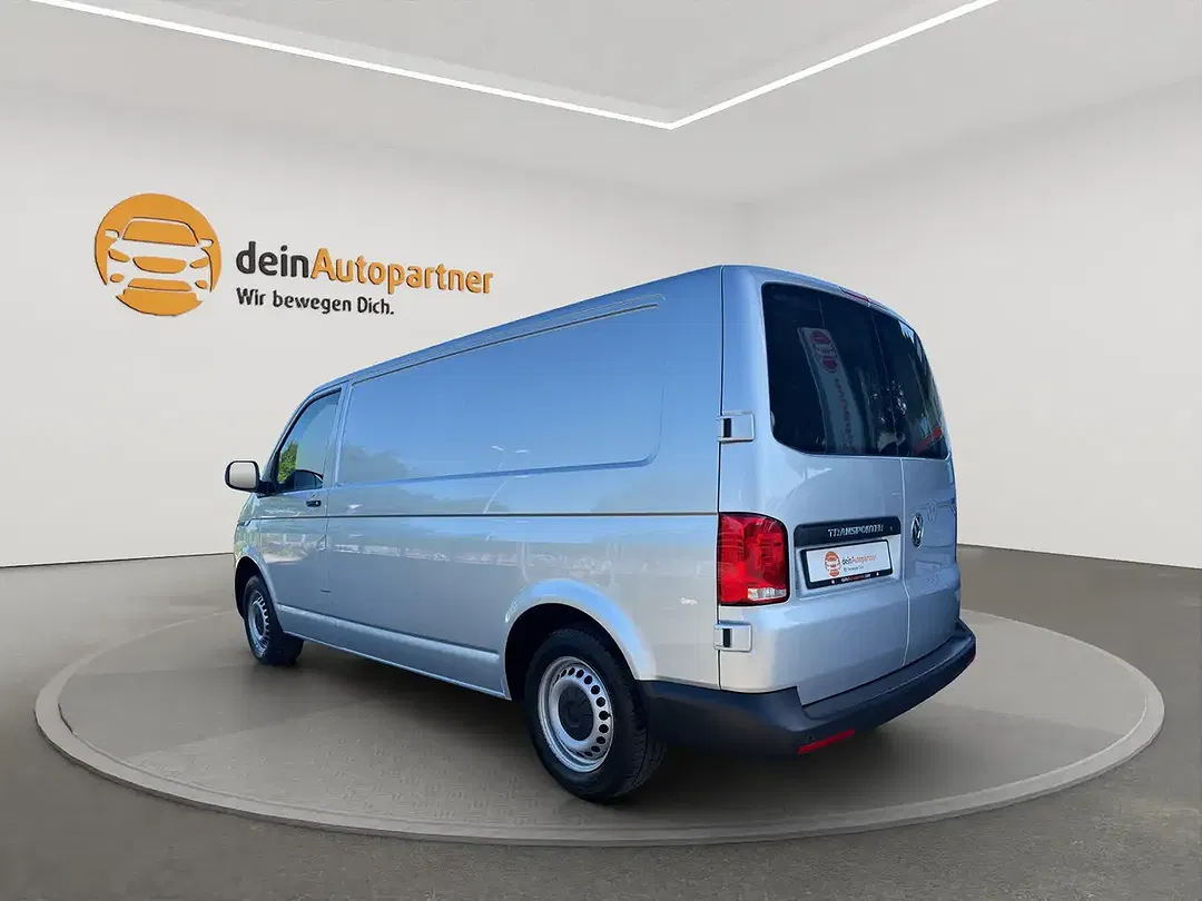 Volkswagen Transporter - Thumbnail 6