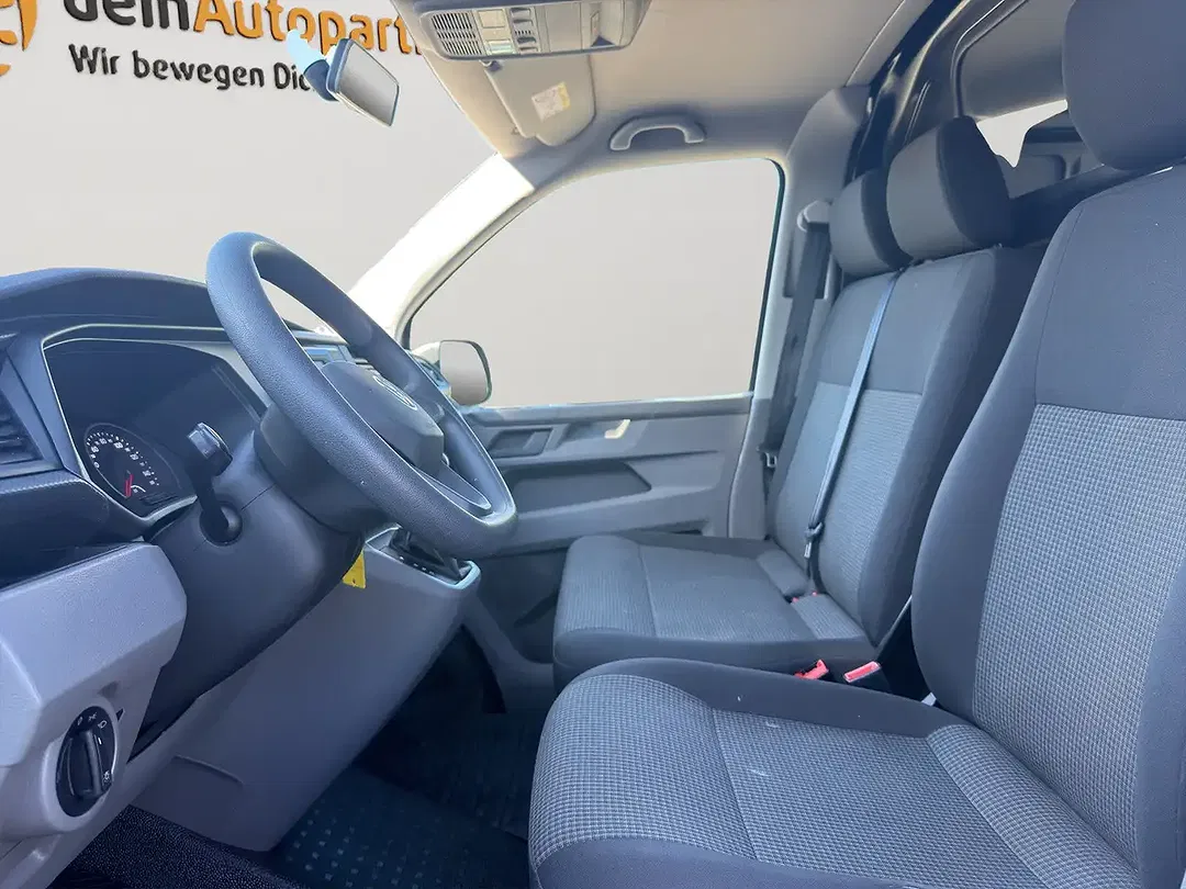 Volkswagen Transporter - Thumbnail 8