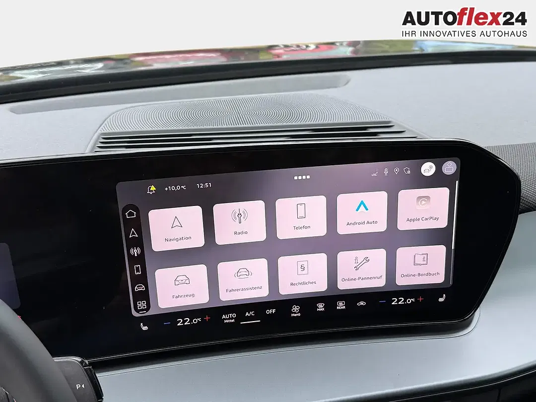Audi Q3 - Thumbnail 14