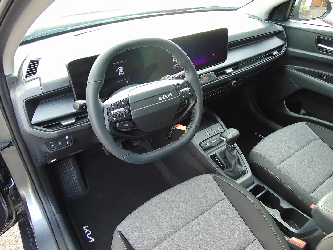 Kia Stonic - Thumbnail 8