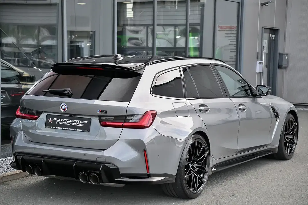 BMW M3 - Thumbnail 4