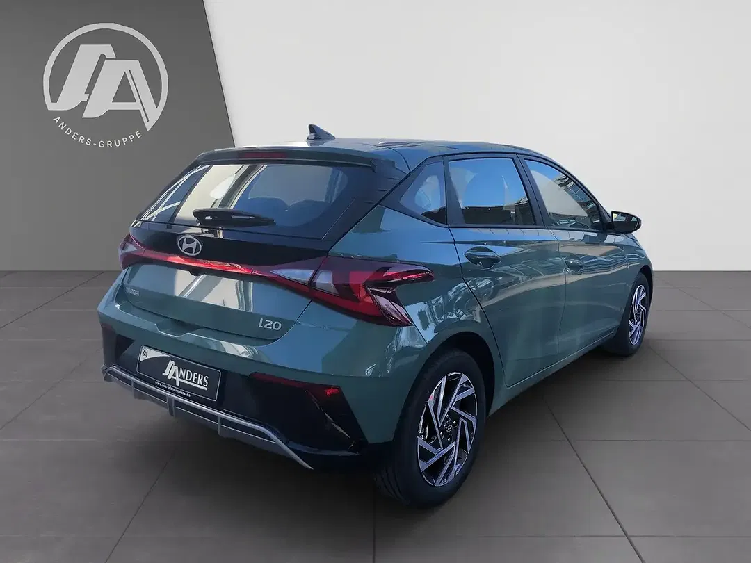 Hyundai i20 - Thumbnail 3