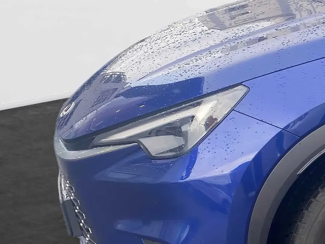 Lexus LBX - Thumbnail 6