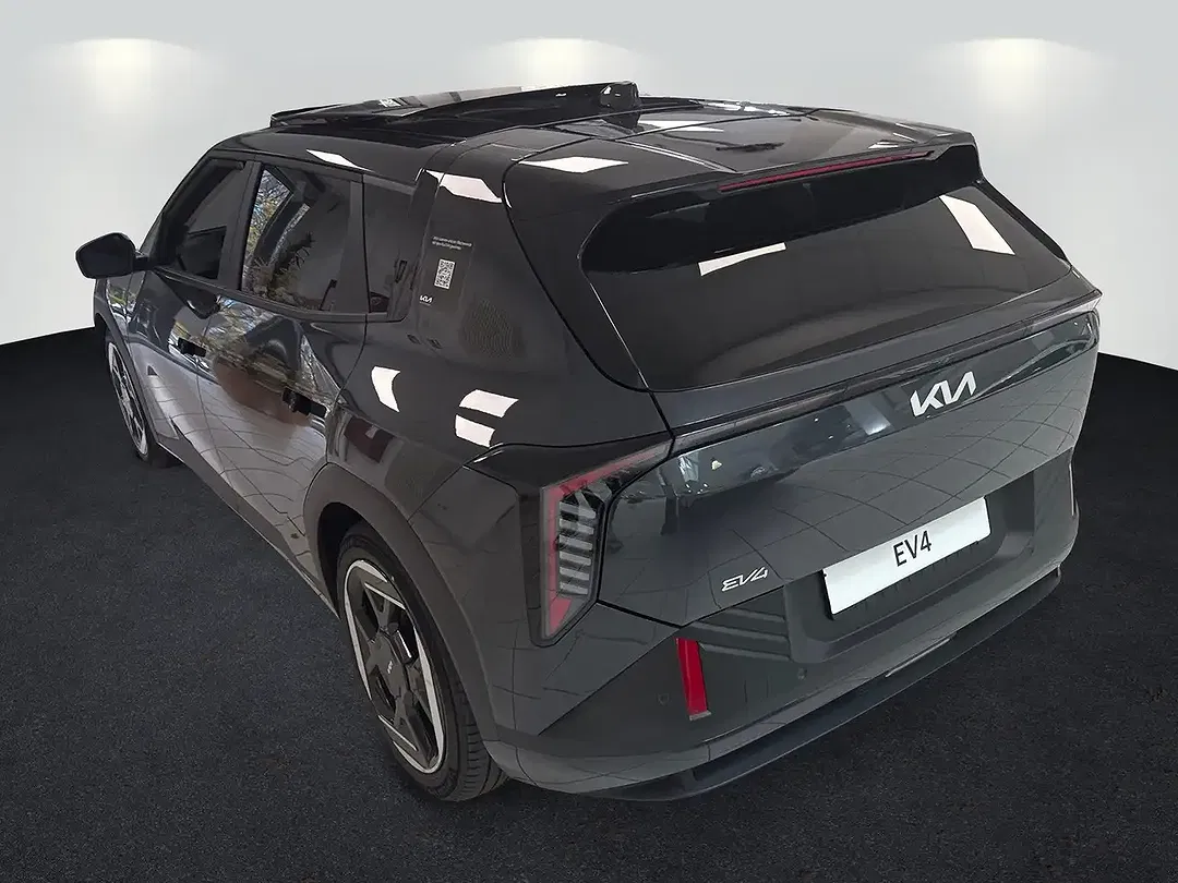 Kia EV4 - Thumbnail 4