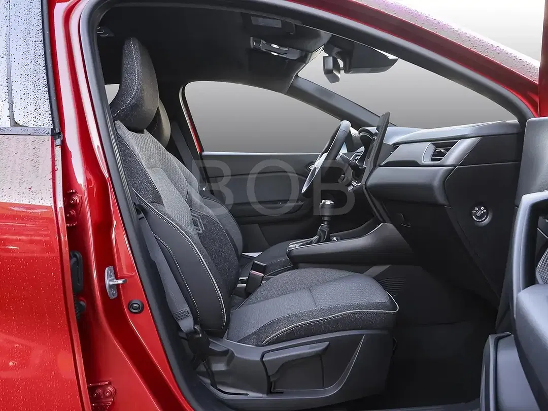 Renault Captur - Thumbnail 4