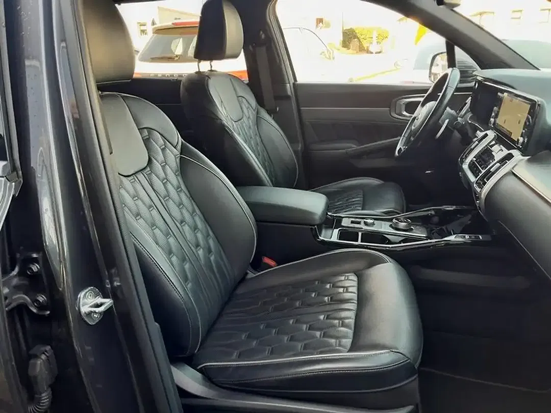 Kia Sorento - Thumbnail 10
