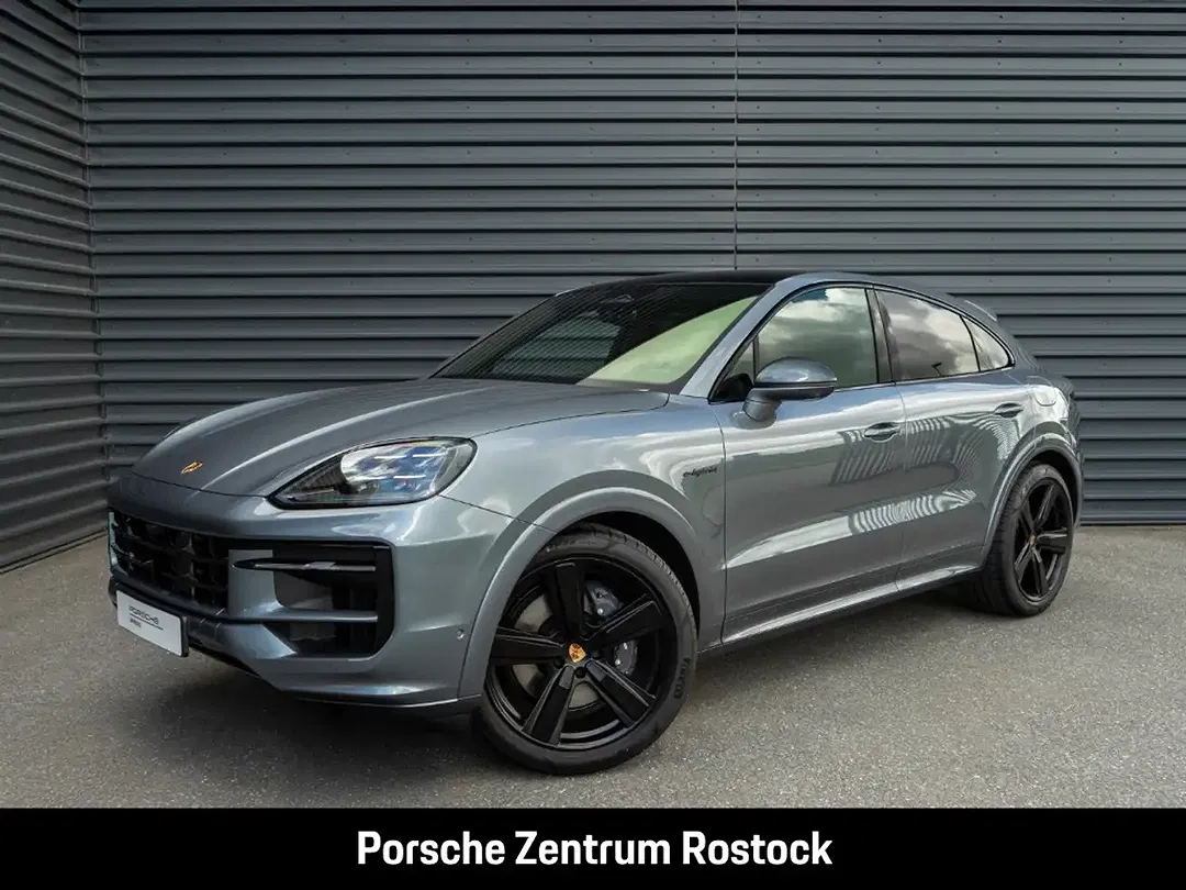 Porsche Cayenne - Thumbnail 1