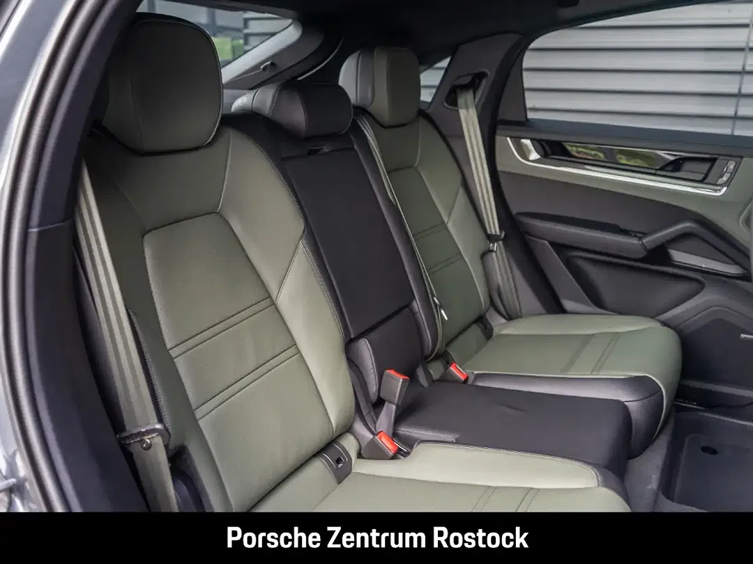 Porsche Cayenne - Thumbnail 11