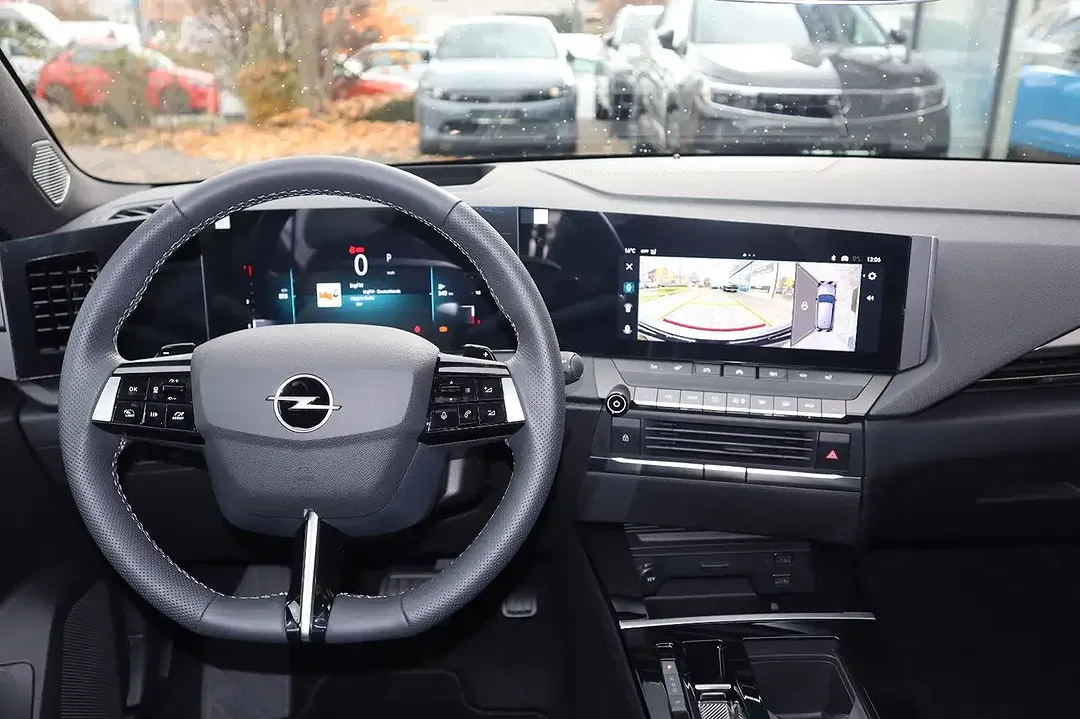 Opel Astra - Thumbnail 7
