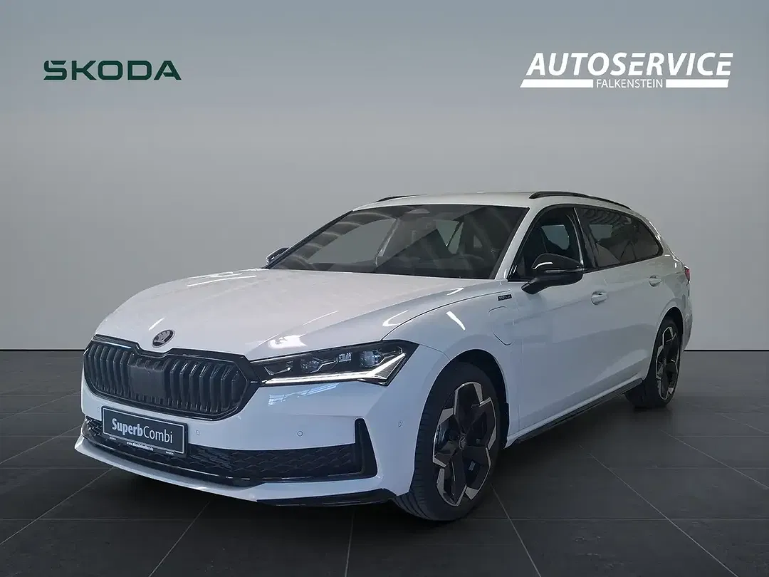 Skoda Superb - Thumbnail 1