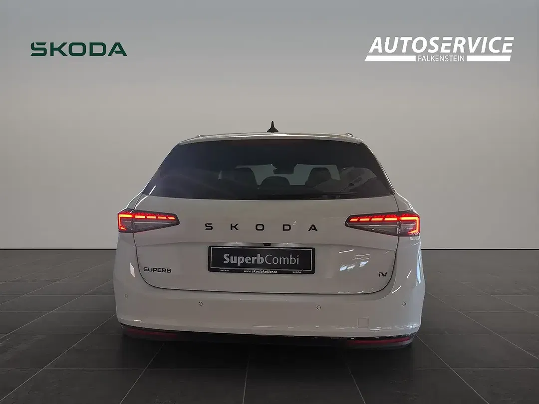 Skoda Superb - Thumbnail 7