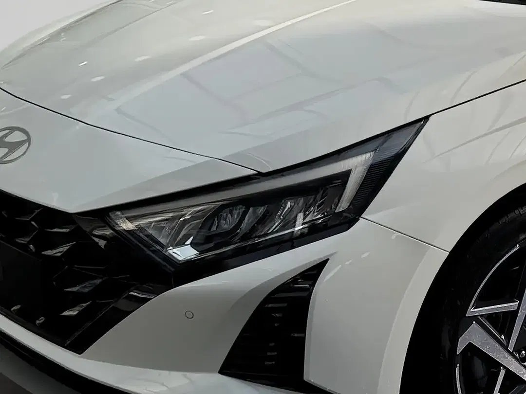 Hyundai i20 - Thumbnail 7