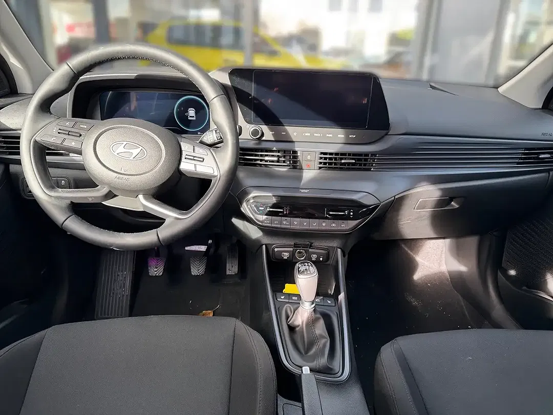 Hyundai i20 - Thumbnail 9